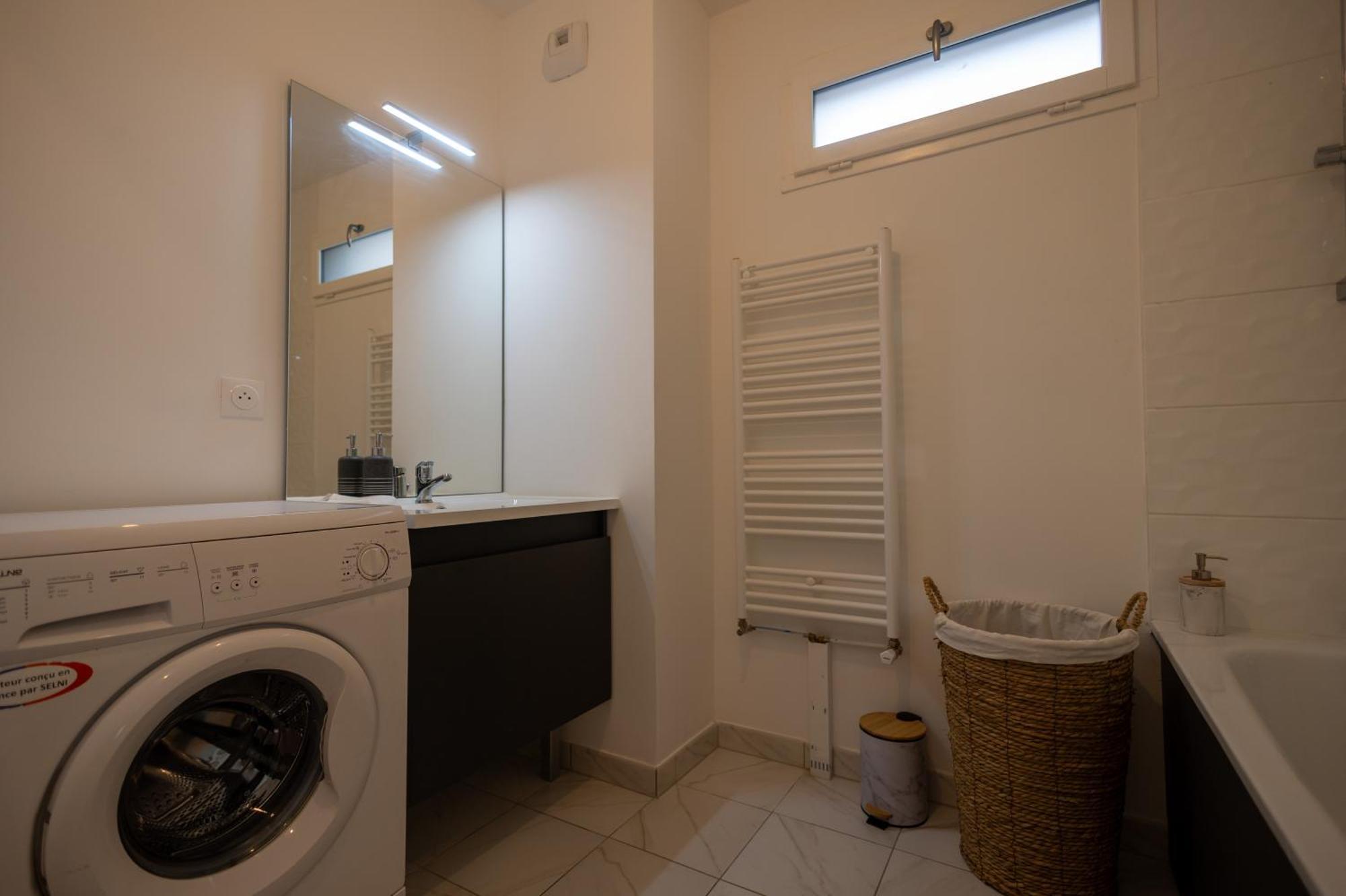 Appartement Duplex Complet - Proche Dysney Land Paris à Bussy-Saint-Georges Extérieur photo